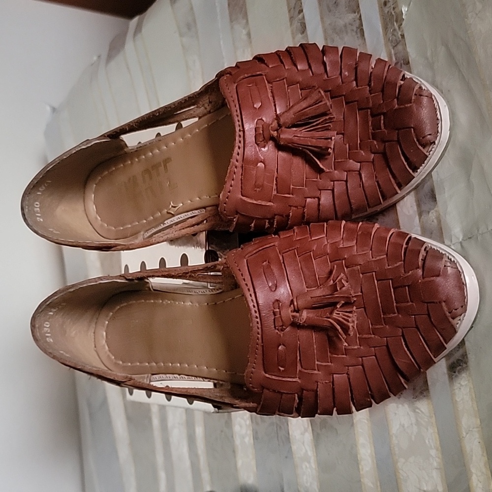 Leather huaraches, Made in Mexico